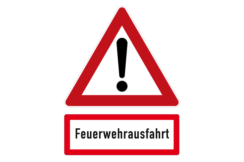 Verkehrszeichen 101 für Feuerwehrausfahrt und Ampel