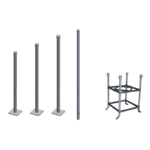 Drei Maste mit Fußplatte in verschiedenen Längen und Rohrmast für Erdeinlass