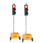 Zwei Ampel-Einheiten der mobilen Baustellen-Signalanlge Easy 22 von ROYER Signaltechnik